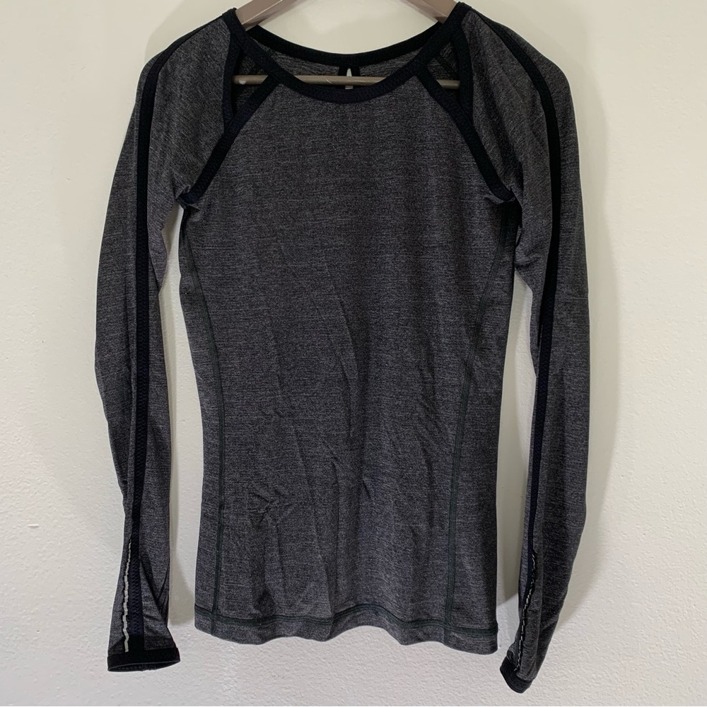 LULULEMON run team spirit cut off long sleeve